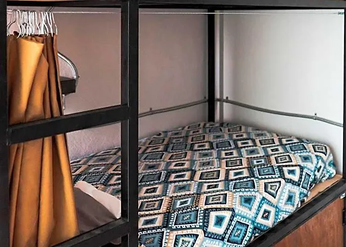 Hostel Cuca Macuca *